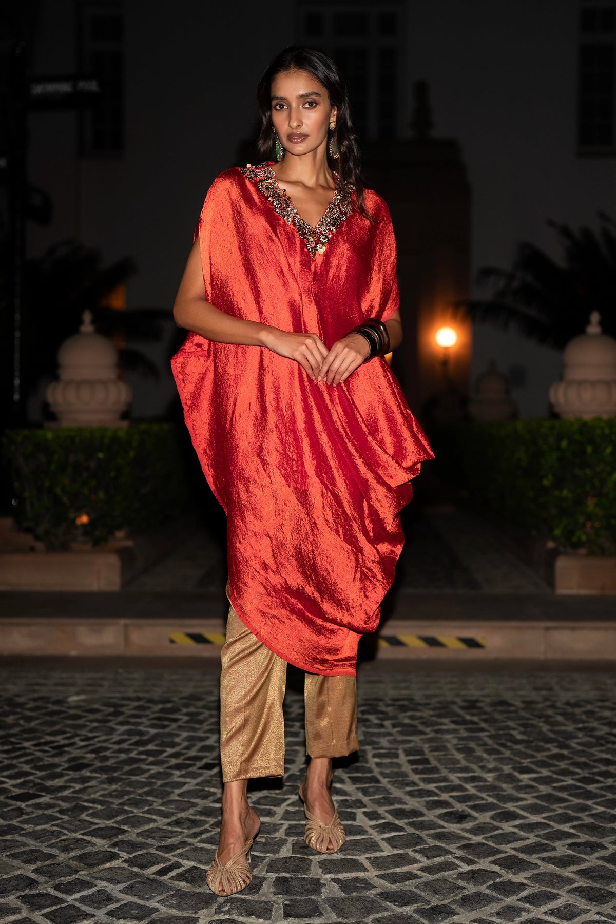 EMBROIDERED ASYMMETRIC KAFTAN TOP & METALLIC TISSUE PANT