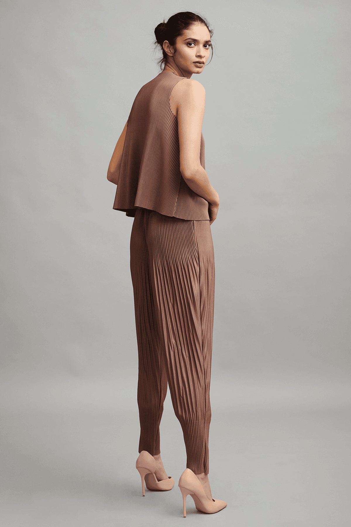 PLEAT SLEEVELESS DRUM SET - dash and dot