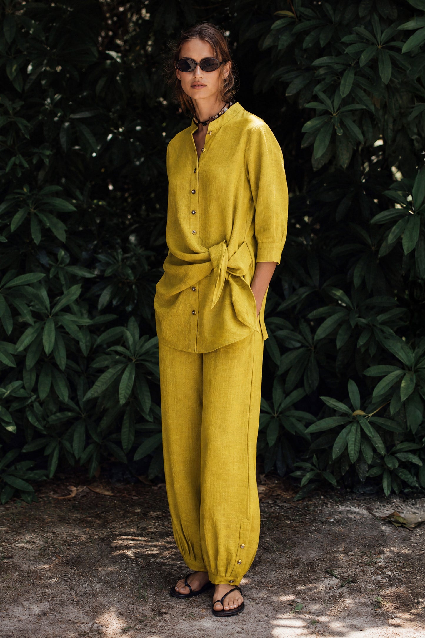 LINEN-TEXTURED SIDE-TIE TOP & PLEATED PANT SET
