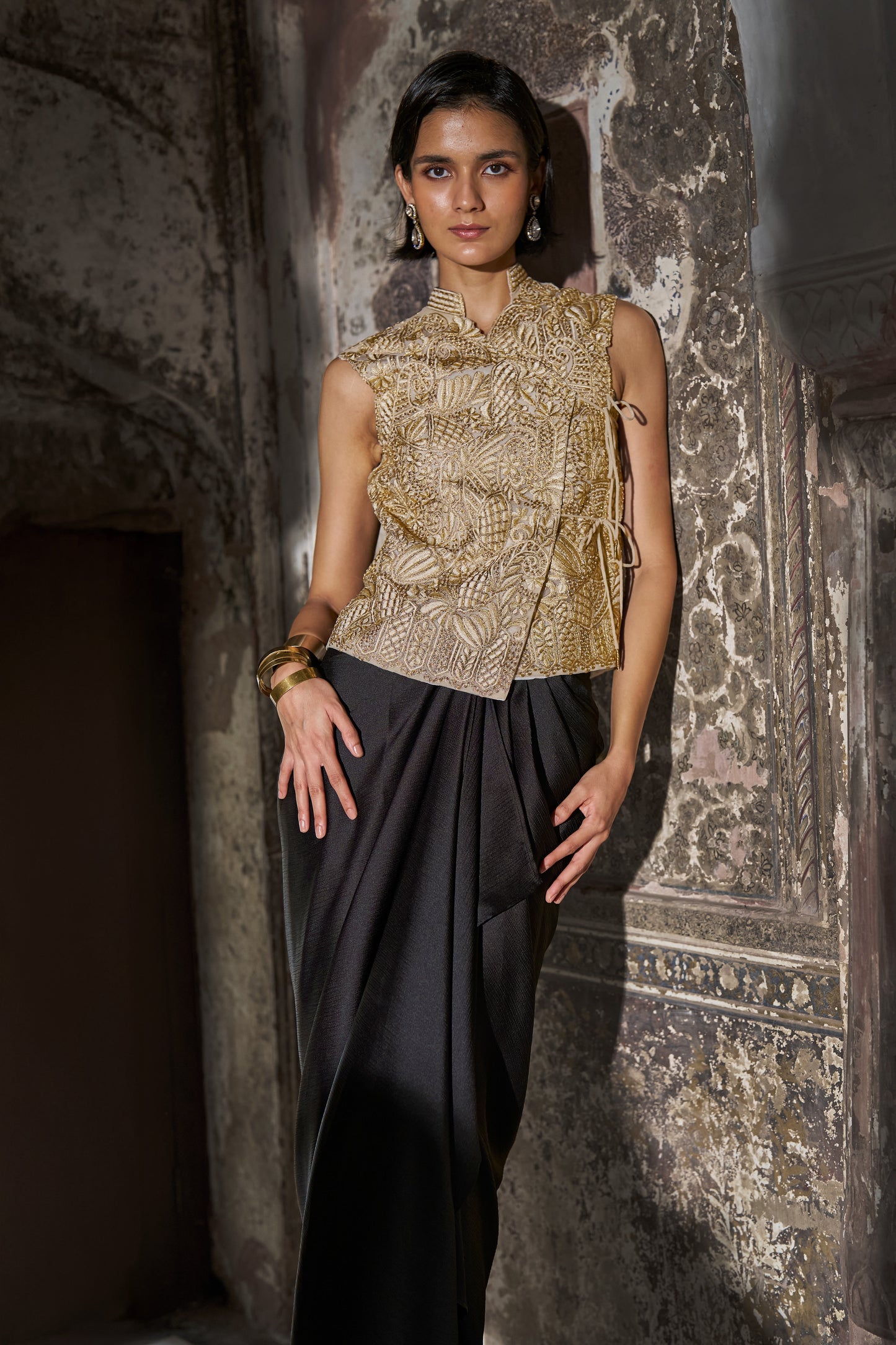 EMBROIDERED SLEEVELESS TOP & BLACK DRAPED SKIRT