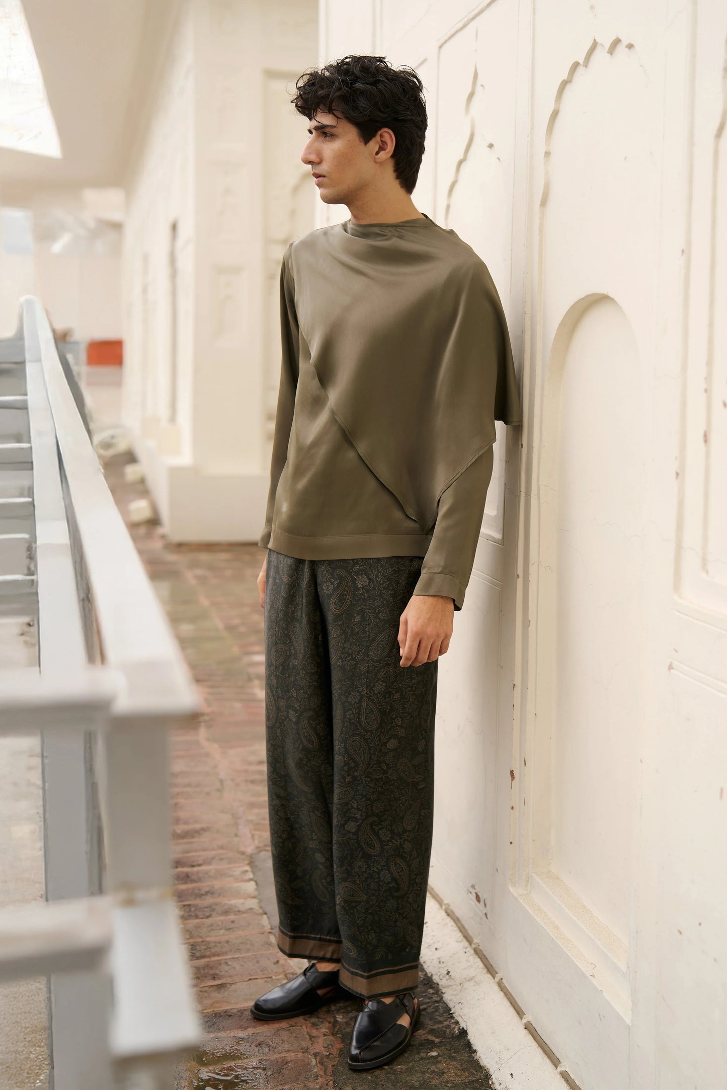 PAISLEY PRINTED PANT