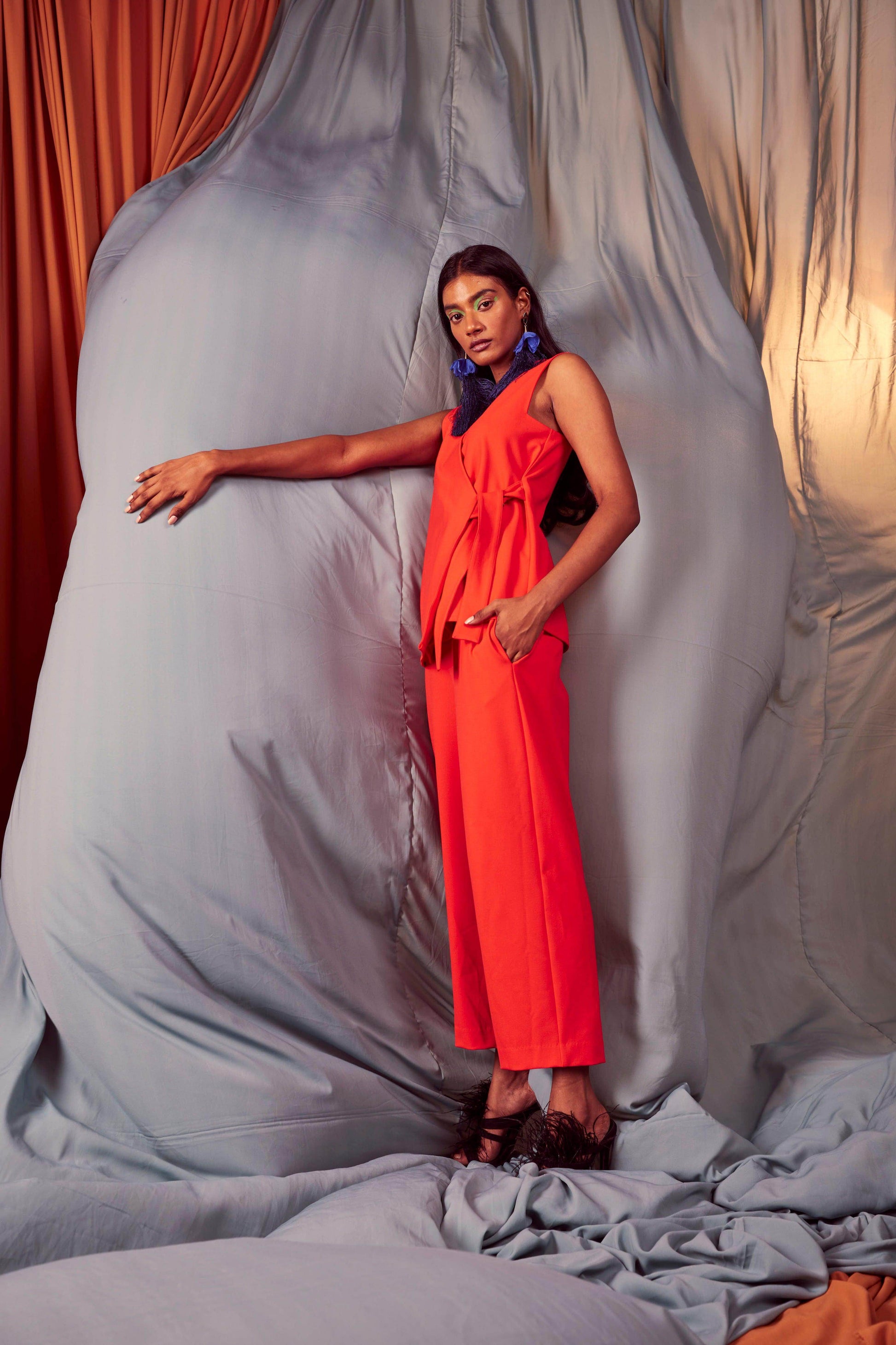 SLEEVELESS CORAL SIDE TIE SET - dash and dot