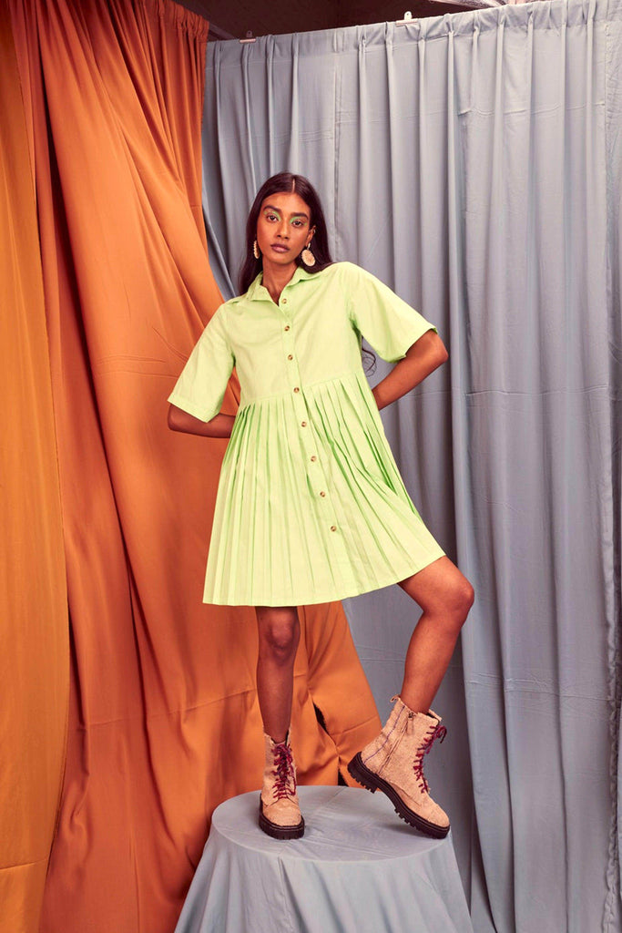 HALF SLEEVE ACCORDION PLEAT SHIRT DRESS - dash and dot dash and dot