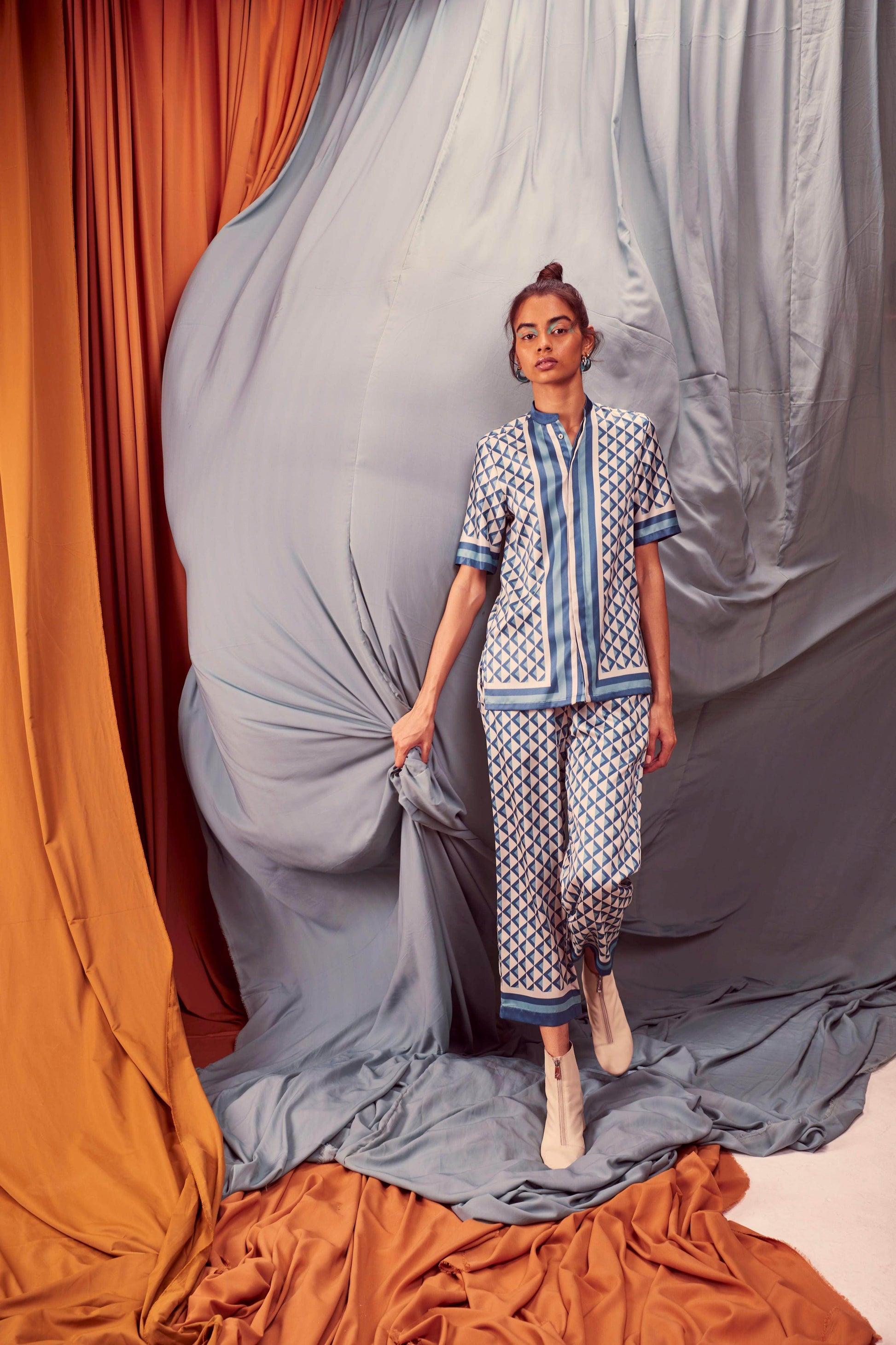BORDER PRINT PANT - dash and dot