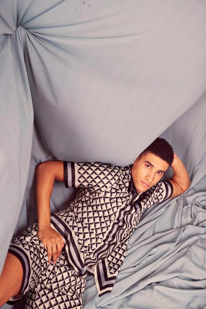 BORDER PRINT SHORTS SET - dash and dot dash and dot