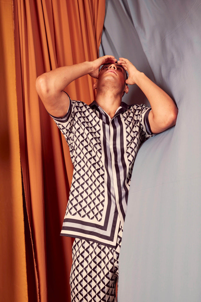 BORDER PRINT SHORTS SET - dash and dot dash and dot