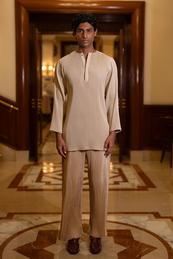 PLEATED LONGLINE KURTA-SHIRT & STRAIGHT-CUT PANT SET dash and dot