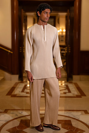 PLEATED LONGLINE KURTA-SHIRT