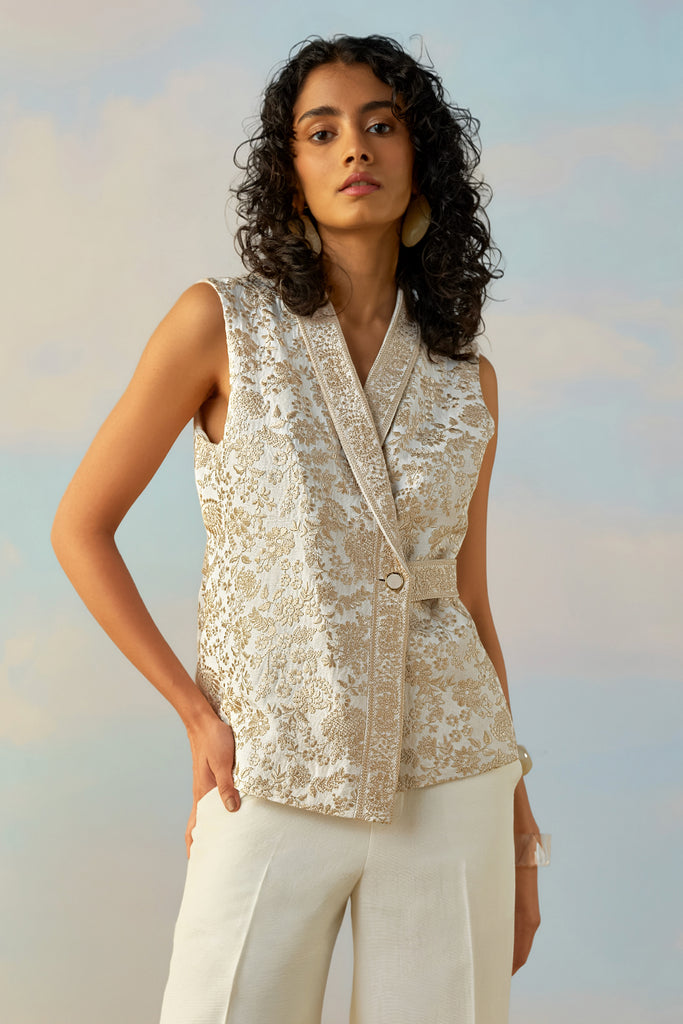 LINEN EMBROIDERED WAISTCOAT & STRAIGHT-CUT PANT SET dash and dot