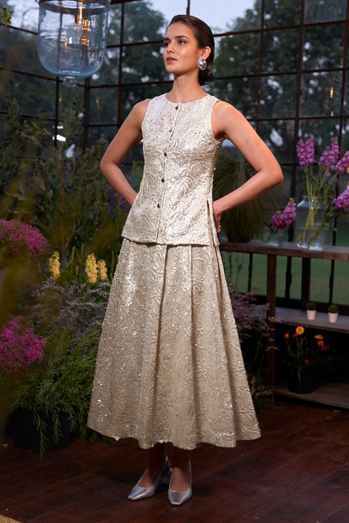 CUTWORK LAMÉ WAISTCOAT & A-LINE SKIRT dash and dot