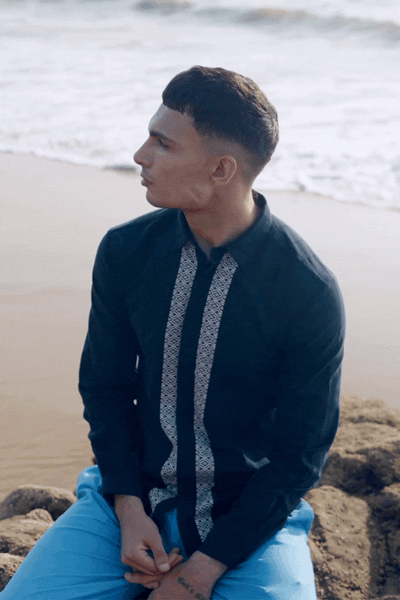 FRONT & BACK BORDER SHIRT - dash and dot