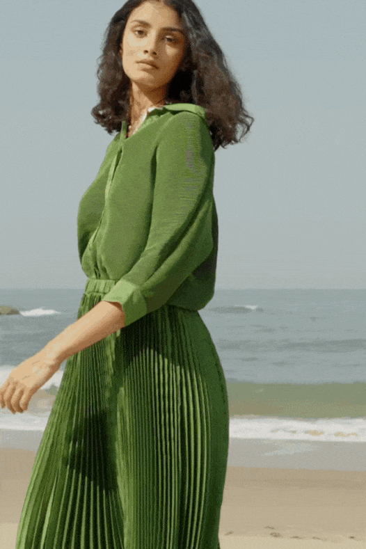 GREEN PLEATED SHIRT - dash and dot