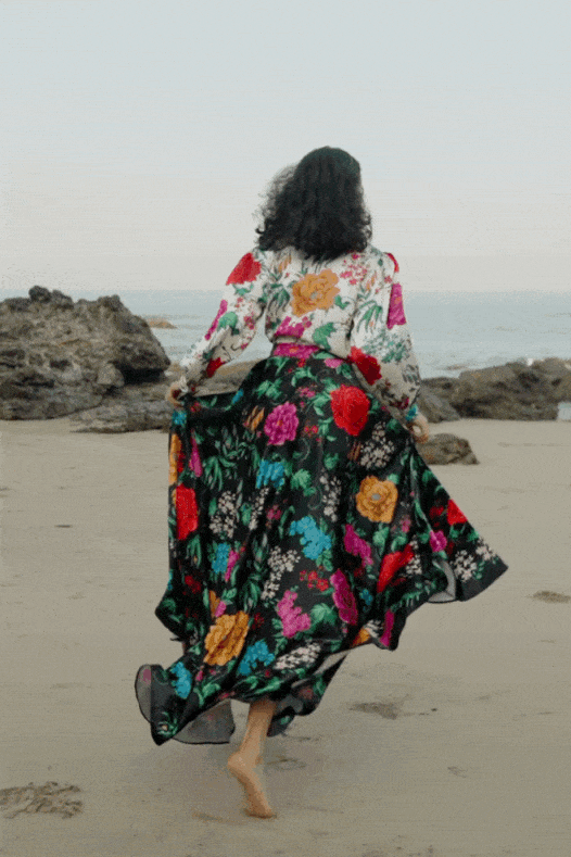 PRINTED BLACK SKIRT - dash and dot dash and dot