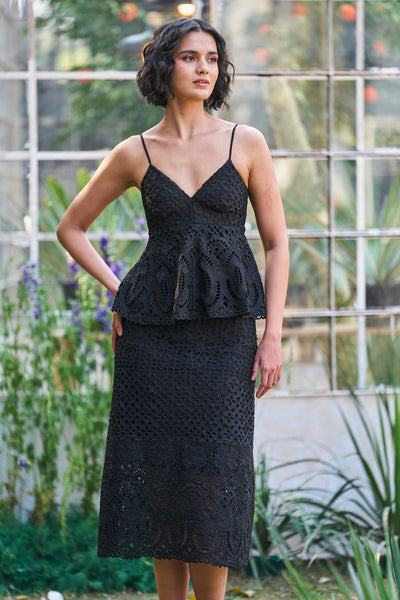 METALLIC LACE SKIRT