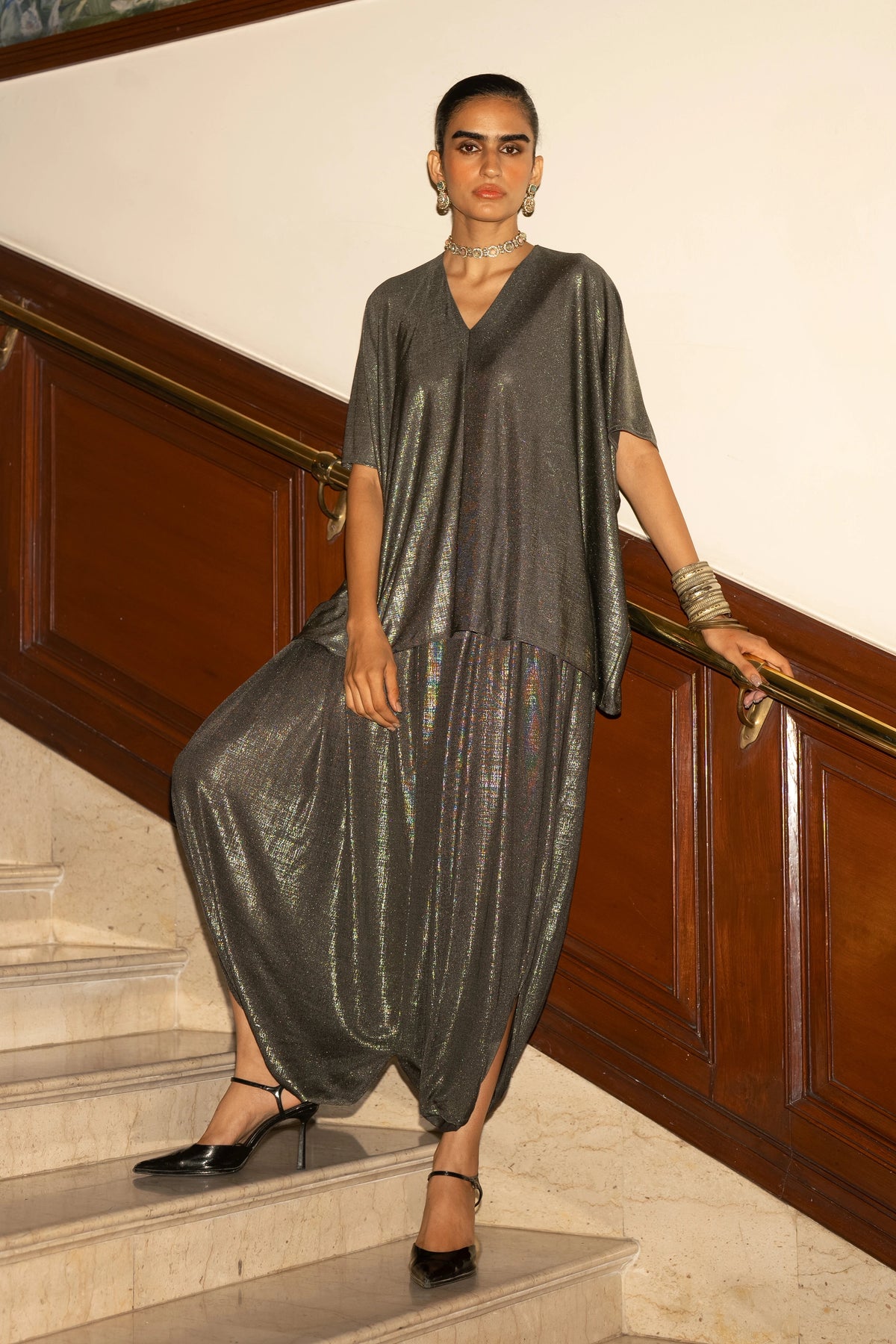 TEXTURED LAM… DRAPE PANT