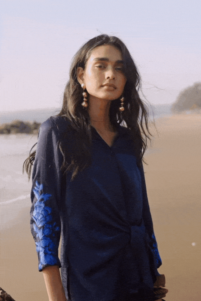 SIDE TIE EMBROIDERED CUFF SHIRT - dash and dot dash and dot