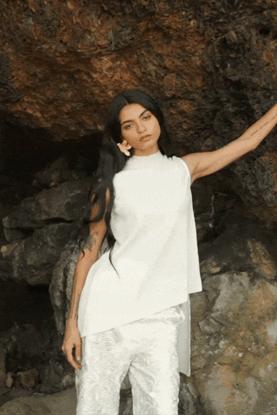 PLEATED HIGH/LOW TOP - dash and dot