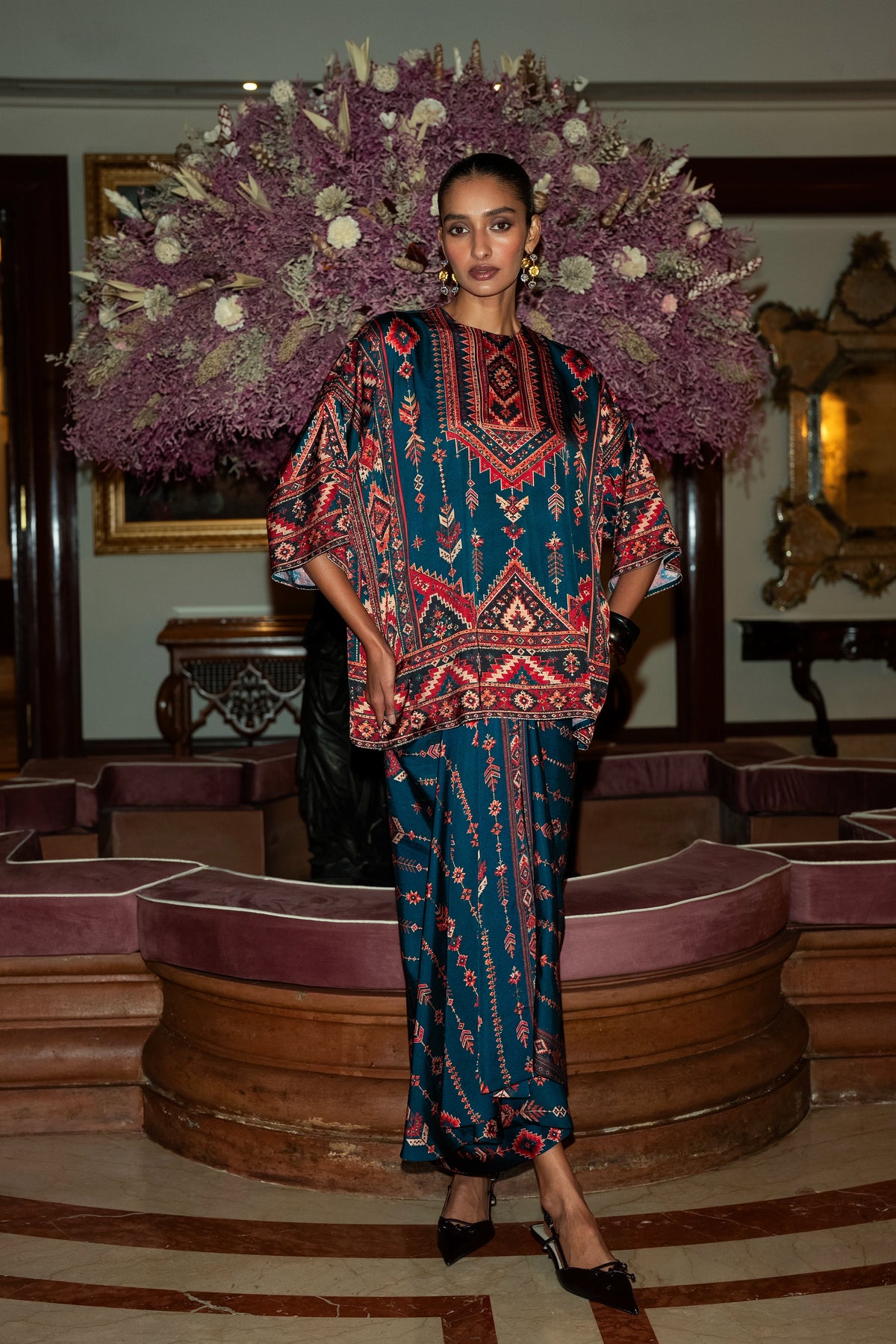 TRIBAL PRINT BOXY TOP