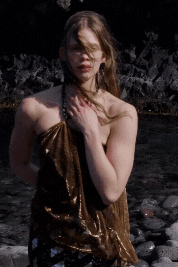 DRAPE & CHAIN LAMÉ TOP - dash and dot dash and dot