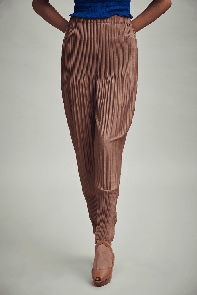 IRREGULAR PLEAT DRUM PANT - dash and dot dash and dot