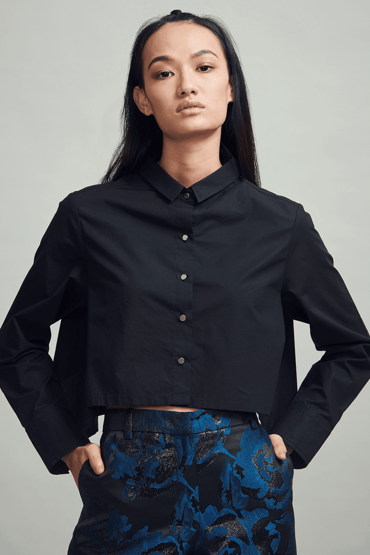 BACK TIE CROP SHIRT - dash and dot