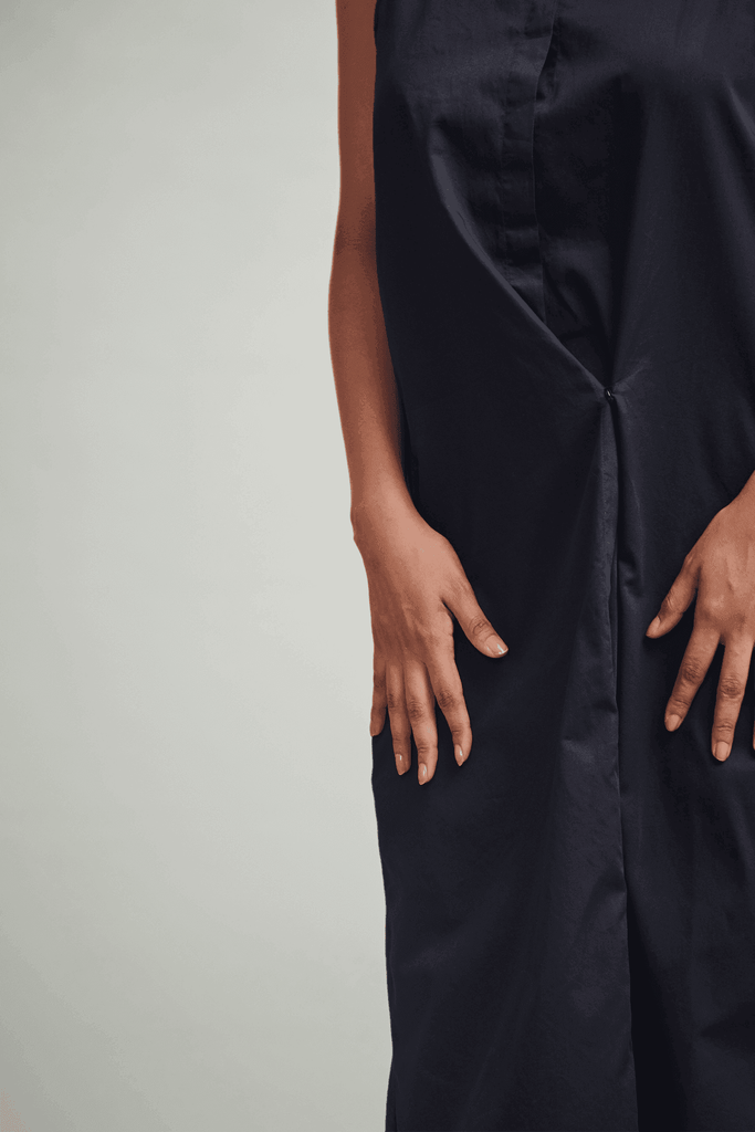 BUTTON PLEAT MIDI - dash and dot dash and dot