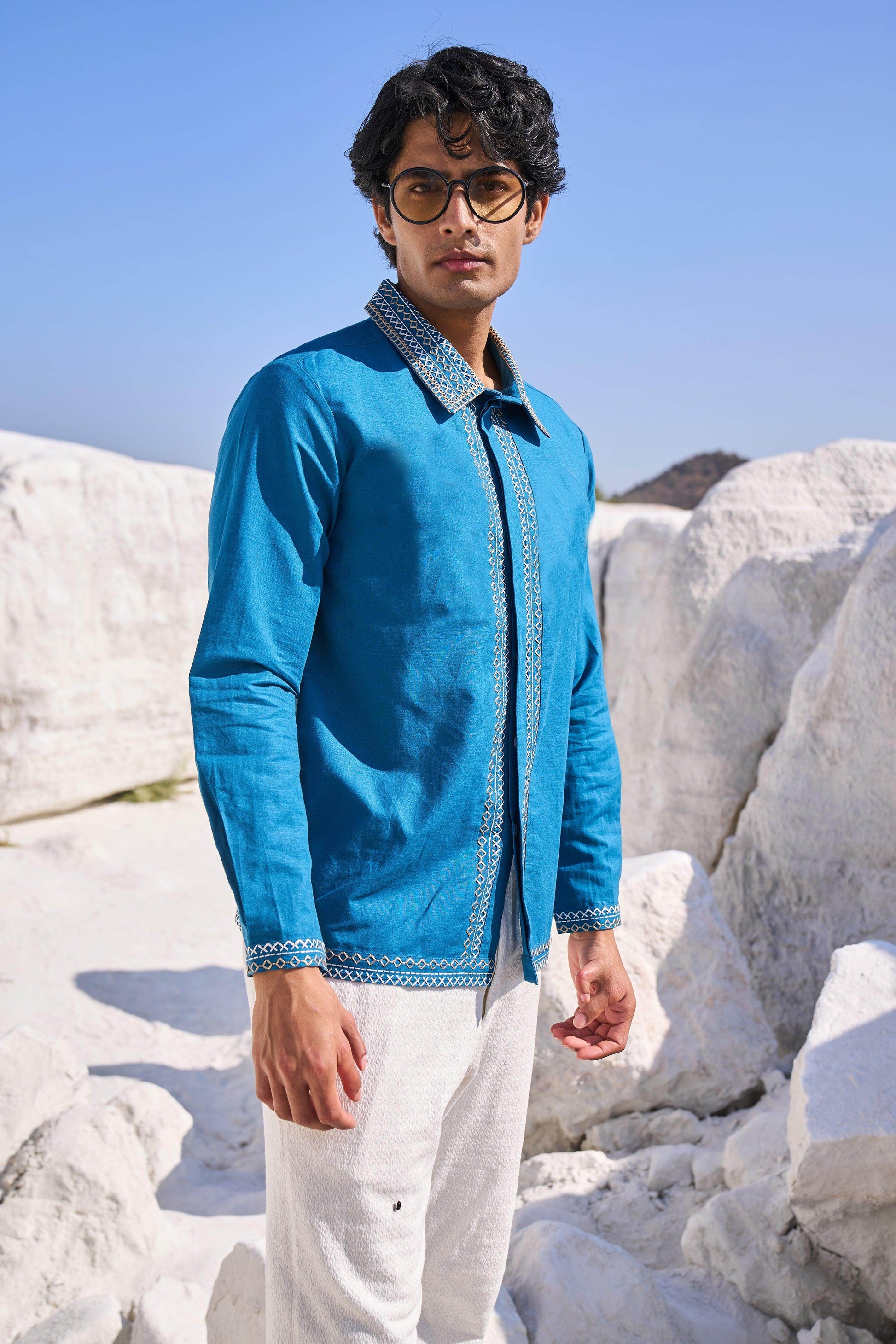 CONTRAST STITCH SHIRT - dash and dot