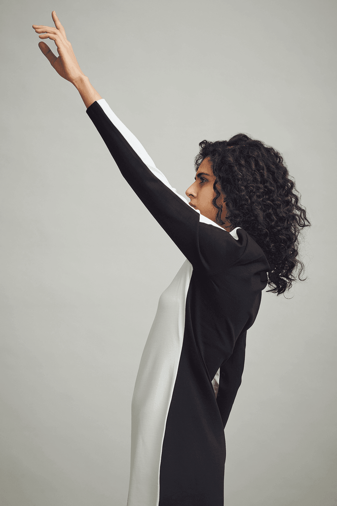 BLACK WHITE MINI - dash and dot dash and dot