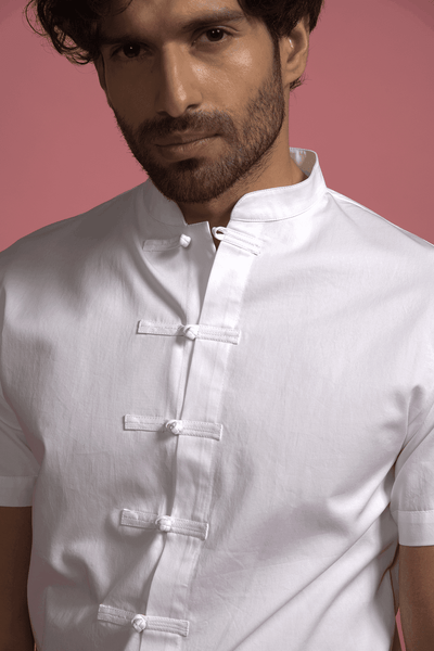 HALF SLEEVE KNOTTED BUTTON SHIRT - dash and dot