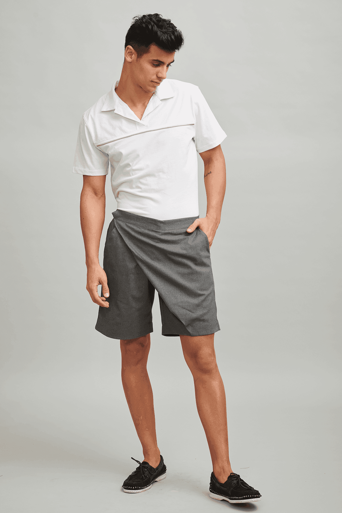 FRONT OVERLAP SHORTS - dash and dot