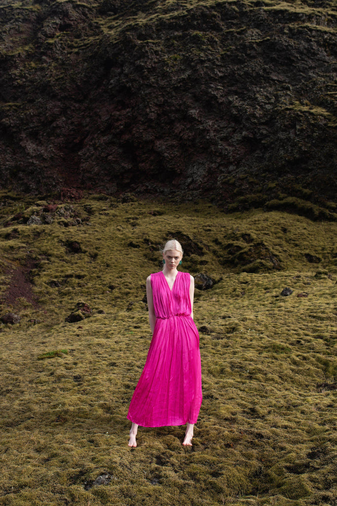 GATHERED FUCHSIA DRESS - dash and dot dash and dot