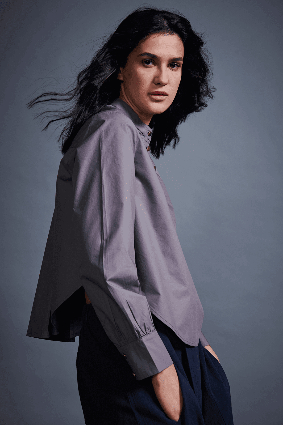 CURVED HEM SHIRT - dash and dot