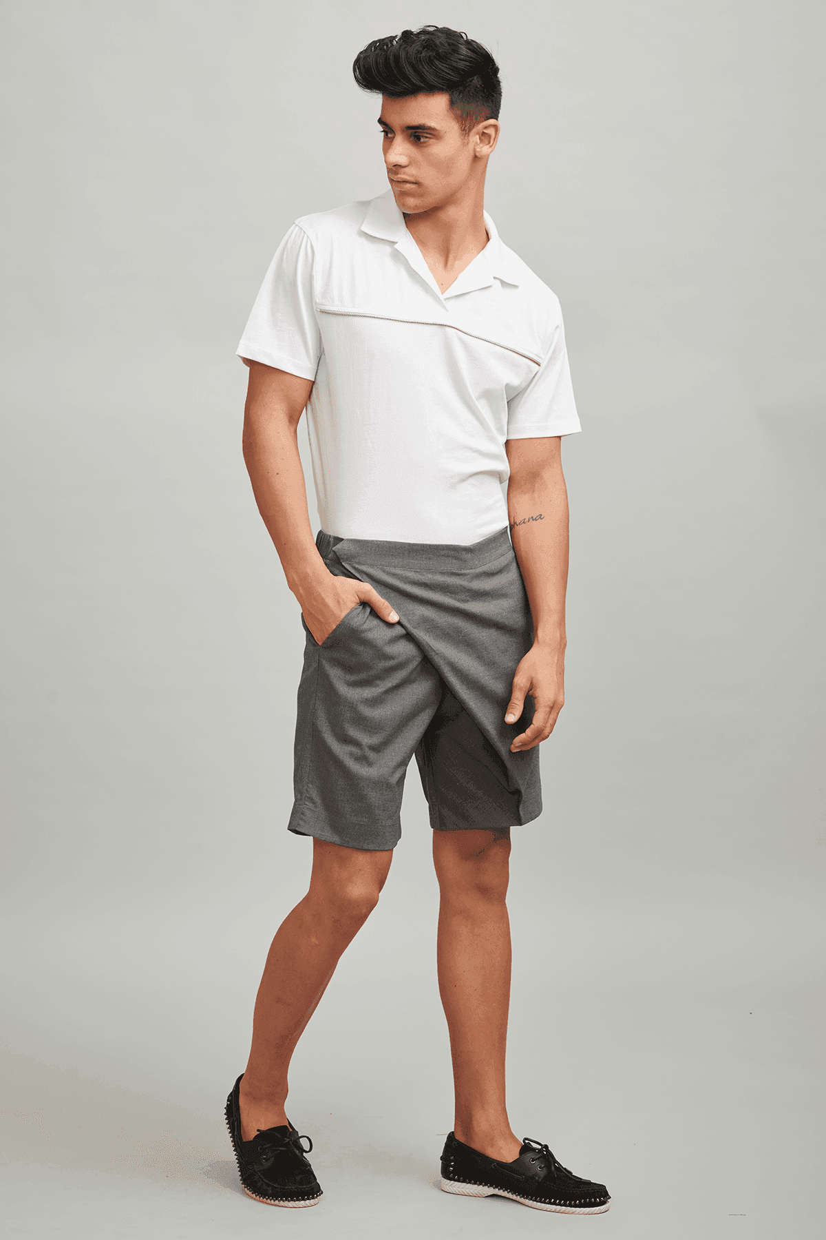 FRONT OVERLAP SHORTS - dash and dot