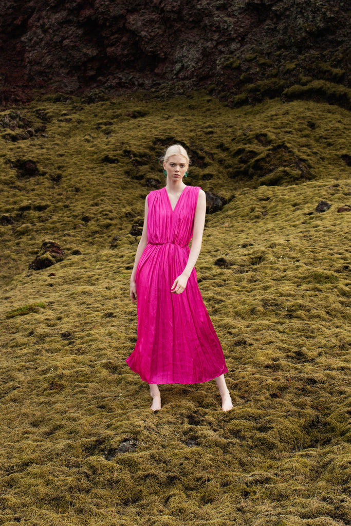 GATHERED FUCHSIA DRESS - dash and dot dash and dot