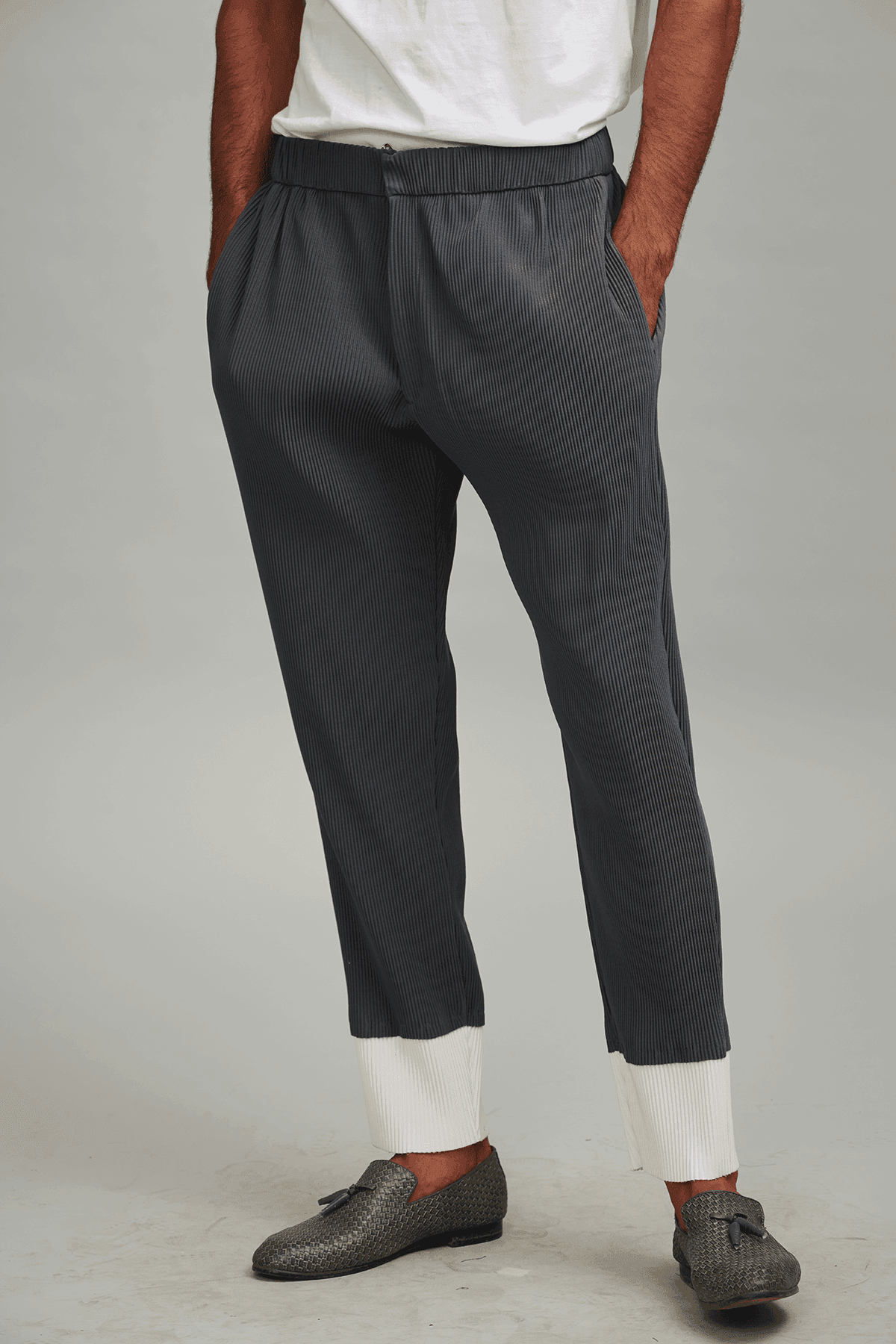 PLEATED BLOCK PANT - dash and dot
