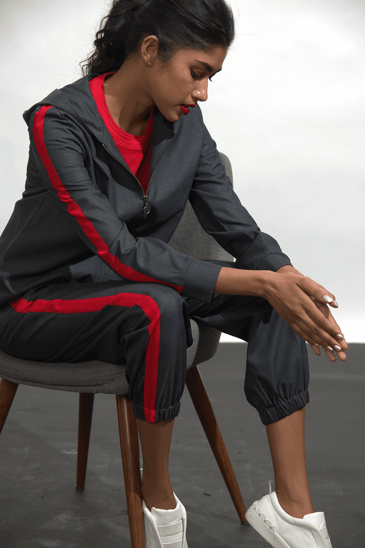 RED STRIPE TRAVEL PANT - dash and dot