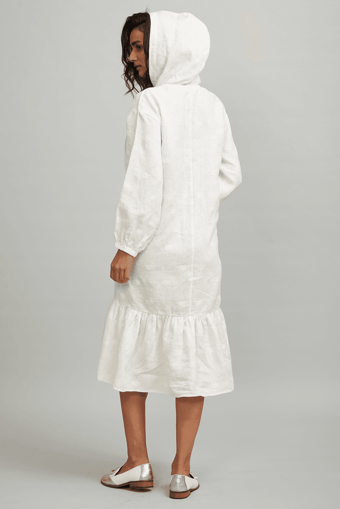 EMBROIDERED LINEN HOOD MIDI - dash and dot dash and dot