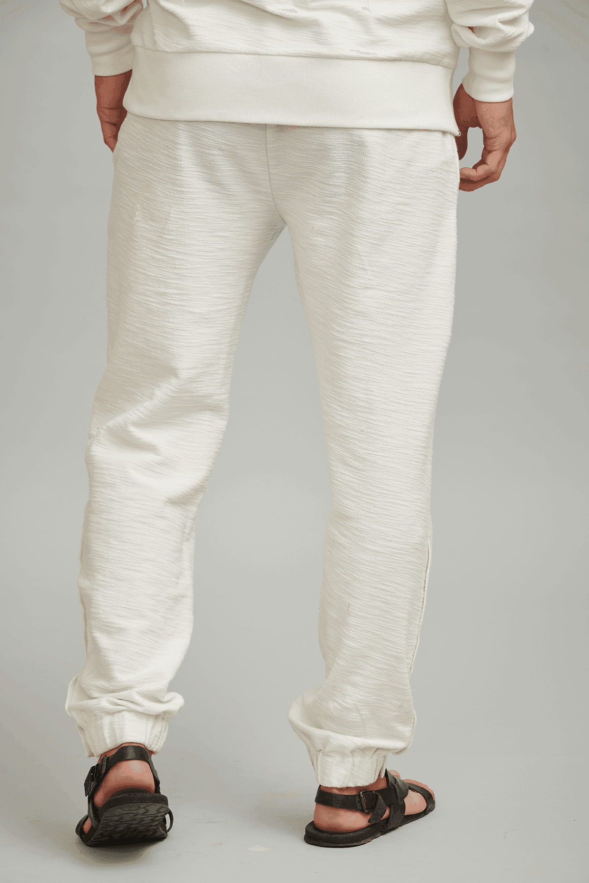 BUTTON CUFF JOGGER - dash and dot
