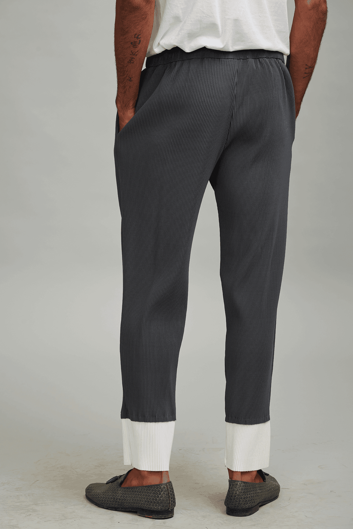 PLEATED BLOCK PANT - dash and dot