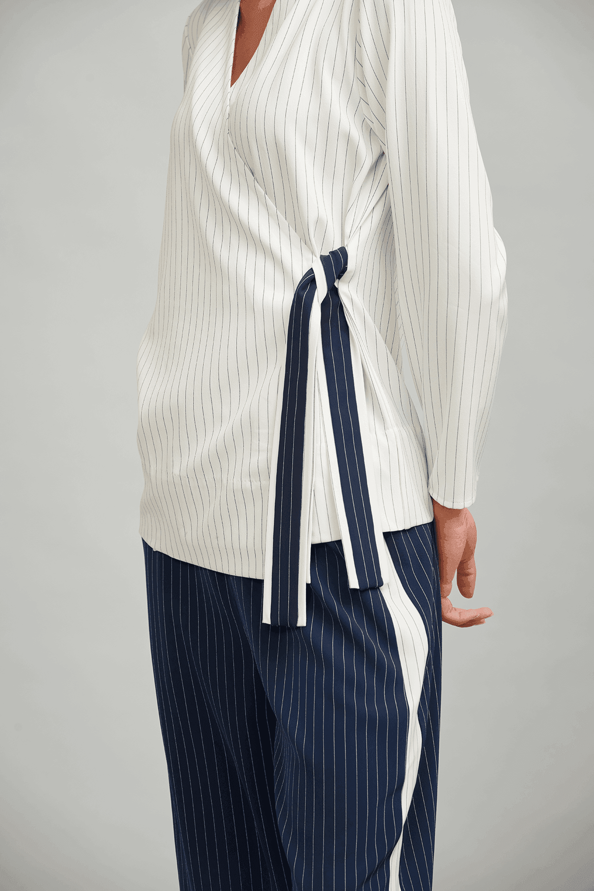 SIDE TIE STRIPE BLOCK TOP - dash and dot