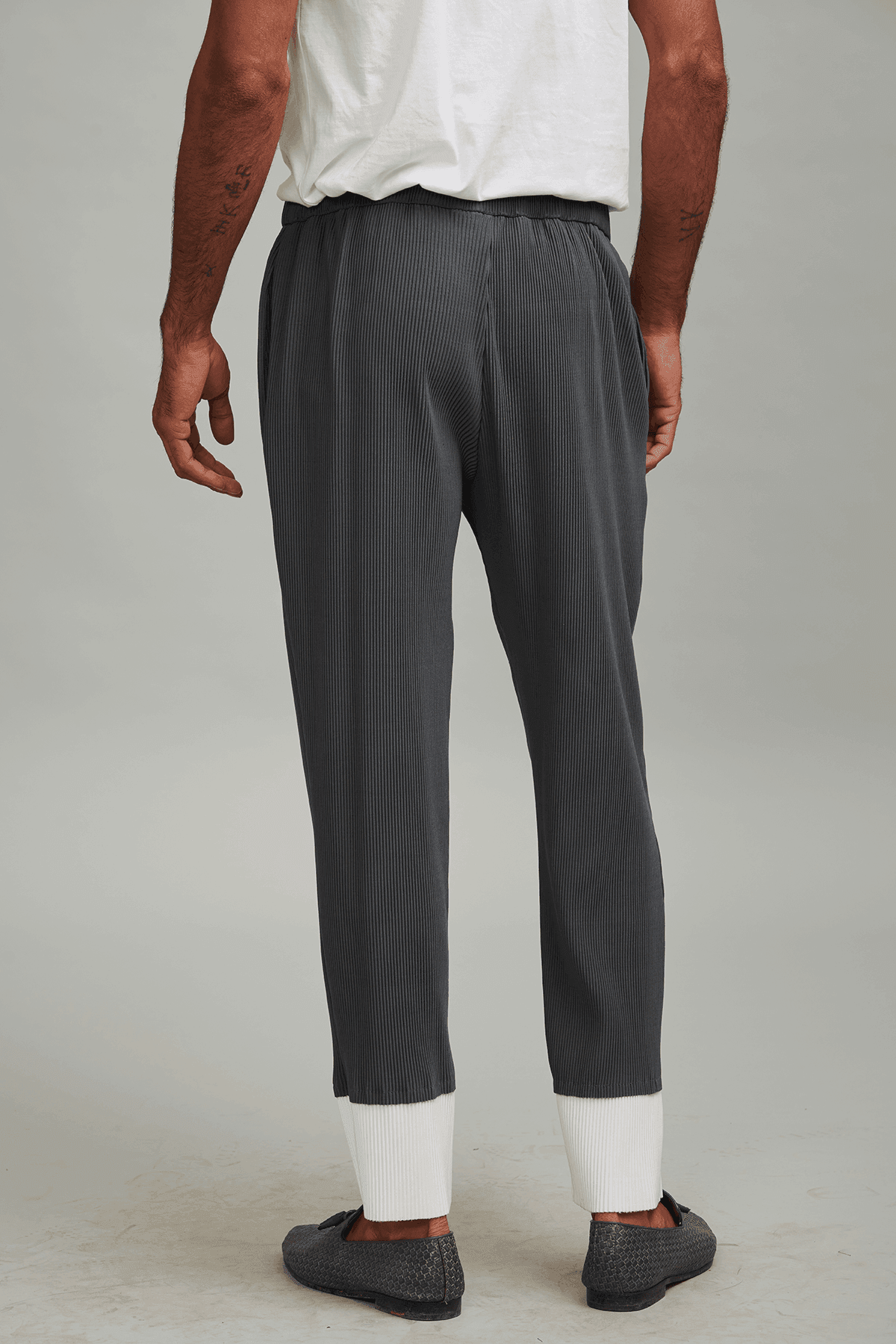 PLEATED BLOCK PANT - dash and dot