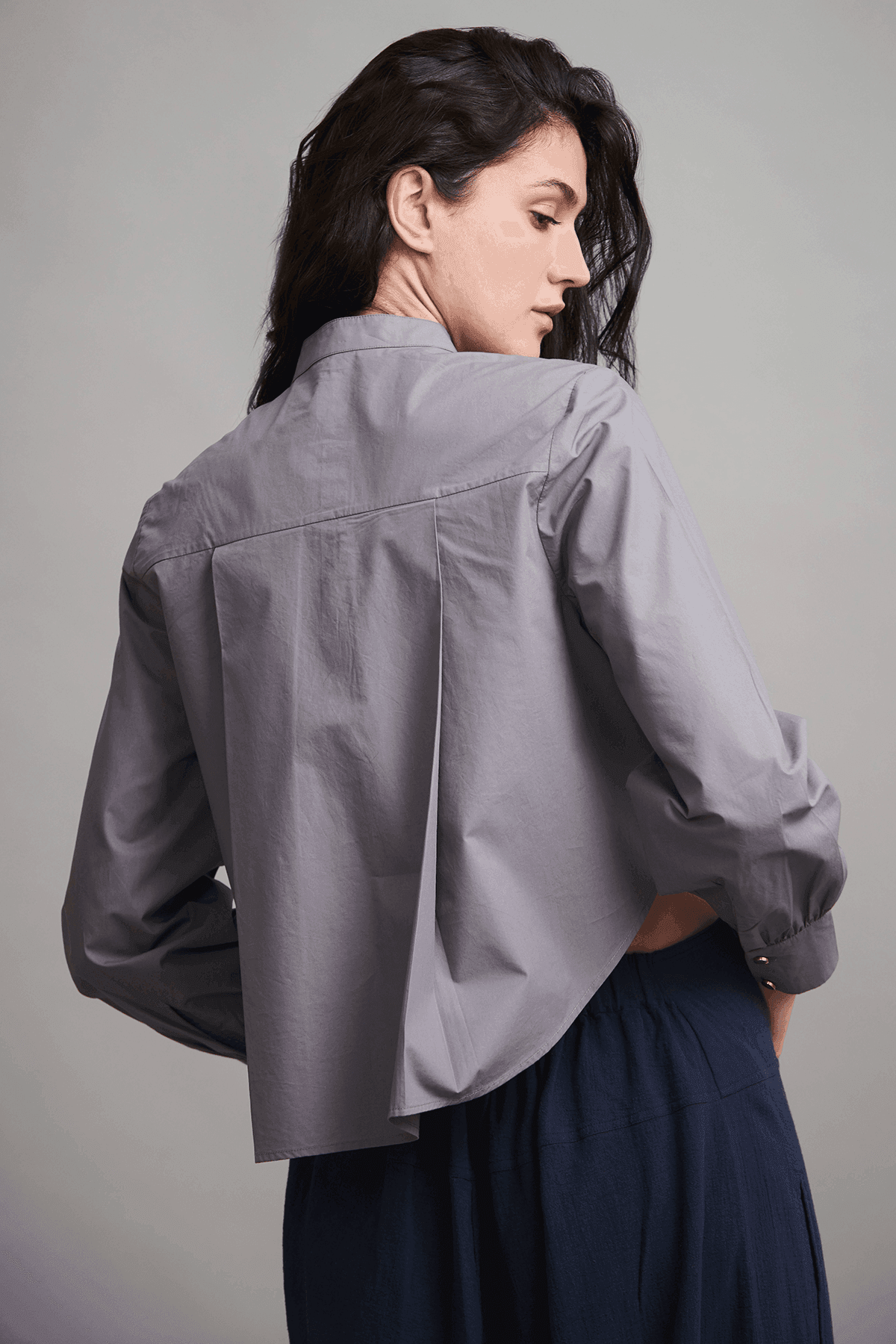 CURVED HEM SHIRT - dash and dot