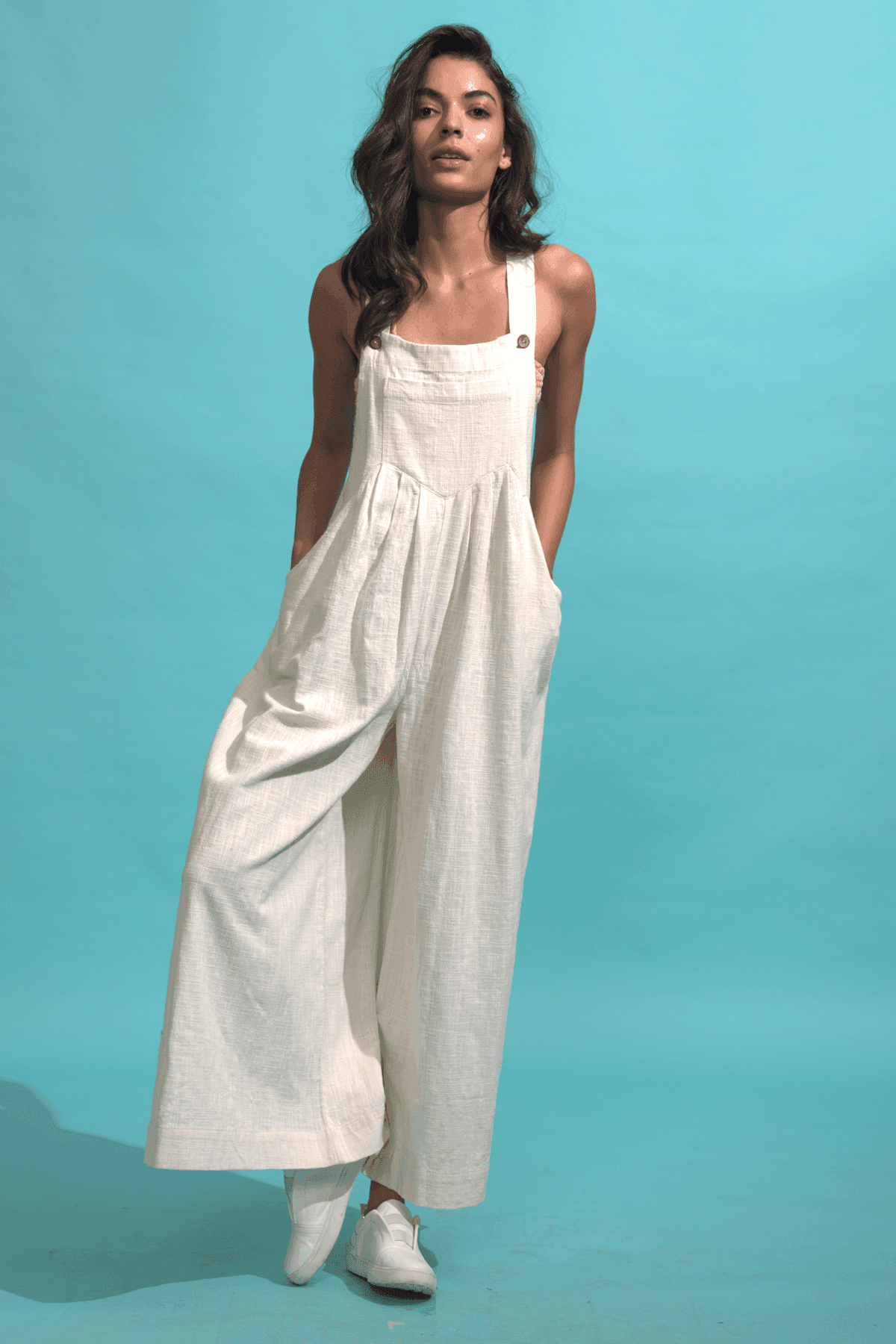 WIDE LEGGED DUNGAREE - dash and dot
