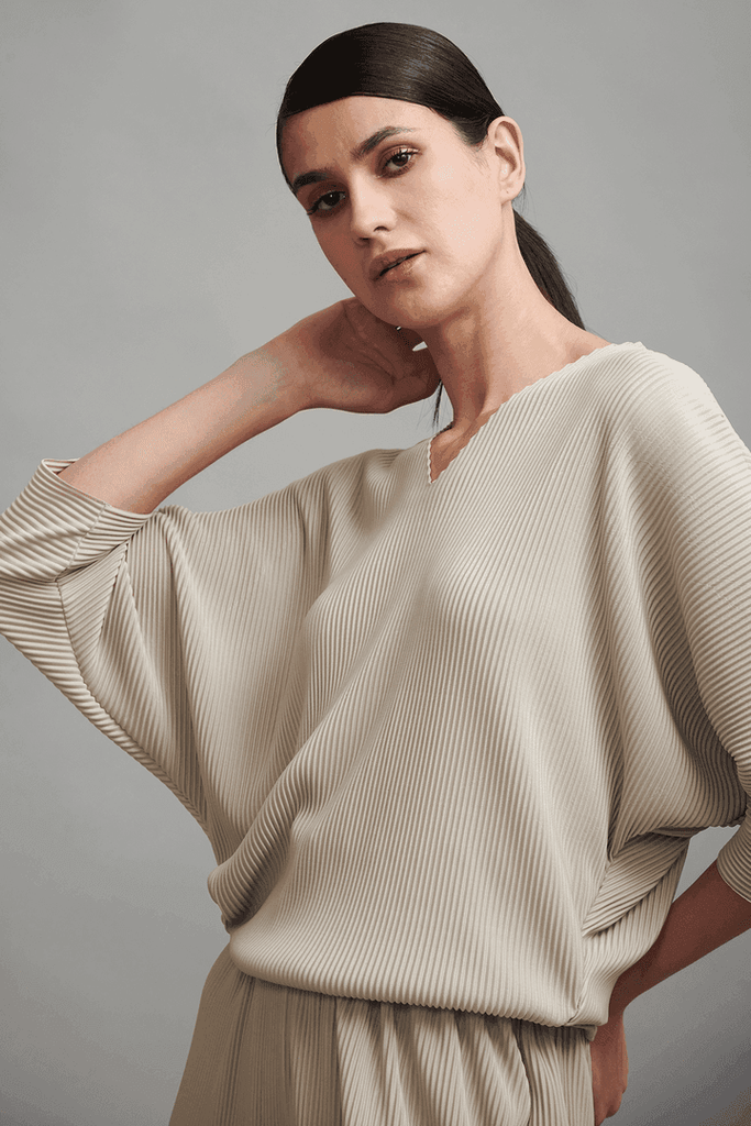 PLEAT DOLMAN TOP - dash and dot dash and dot