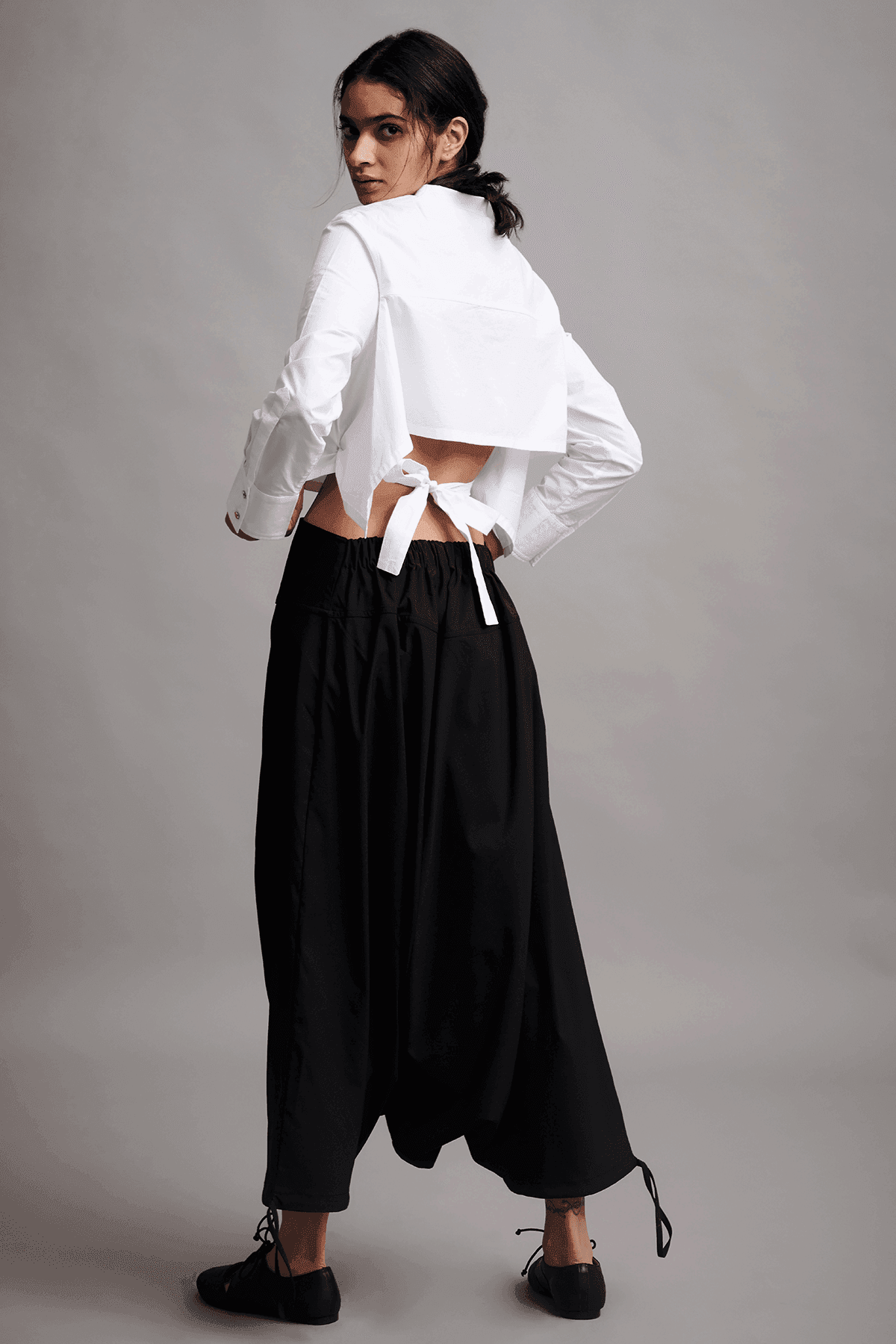BACK TIE CROP SHIRT - dash and dot