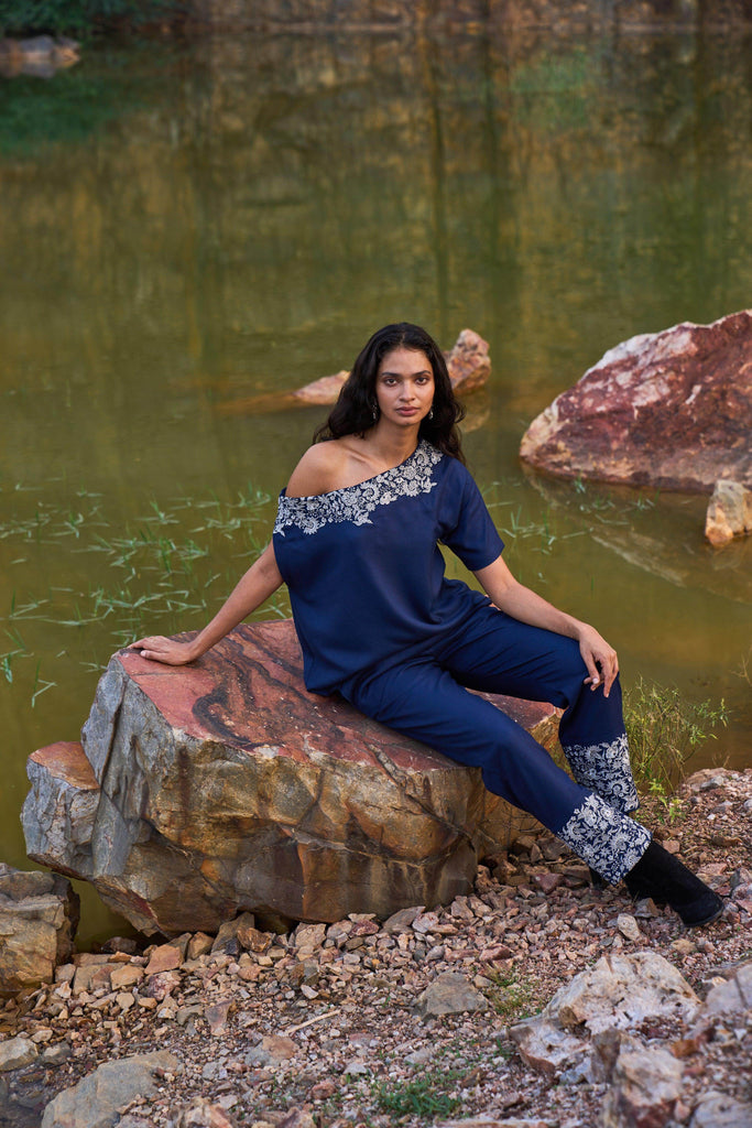 EXPOSED SHOULDER EMBROIDERED TOP - dash and dot dash and dot