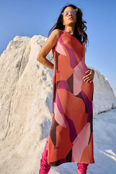 ABSTRACT PLEAT MAXI - dash and dot