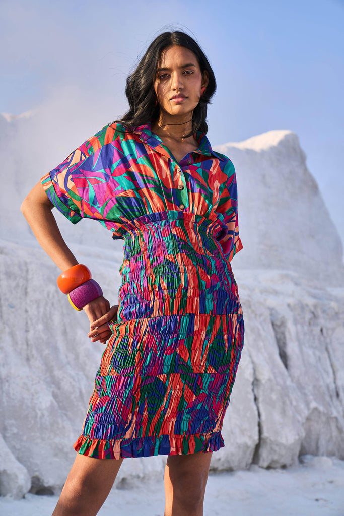 ABSTRACT SMOCK SHIRT DRESS - dash and dot dash and dot