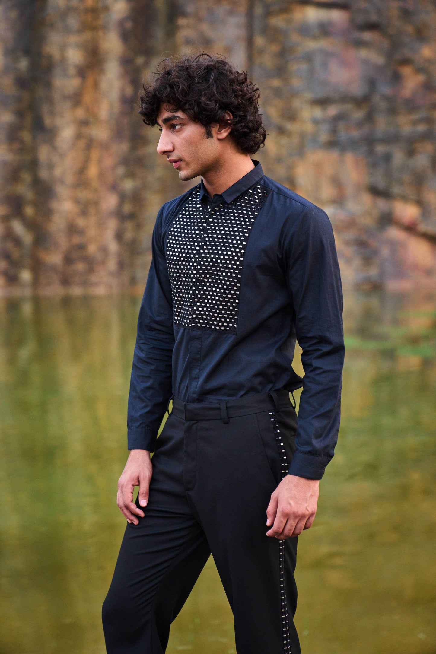 MIRROR EMBROIDERED BIB SHIRT - dash and dot