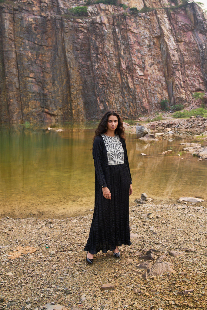 CRUSHED GOTA MAXI - dash and dot dash and dot